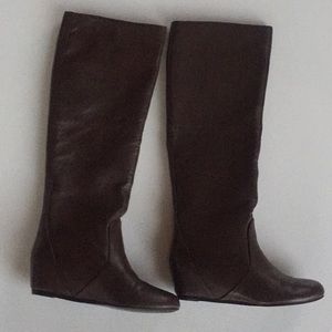 Leather boots